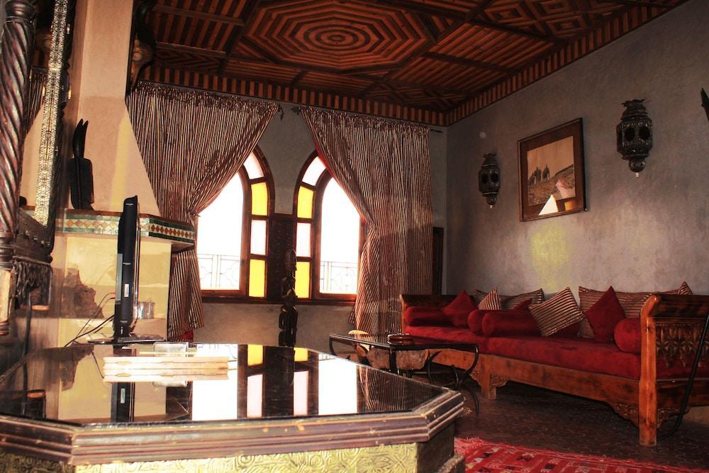 Kasbah Le Mirage &