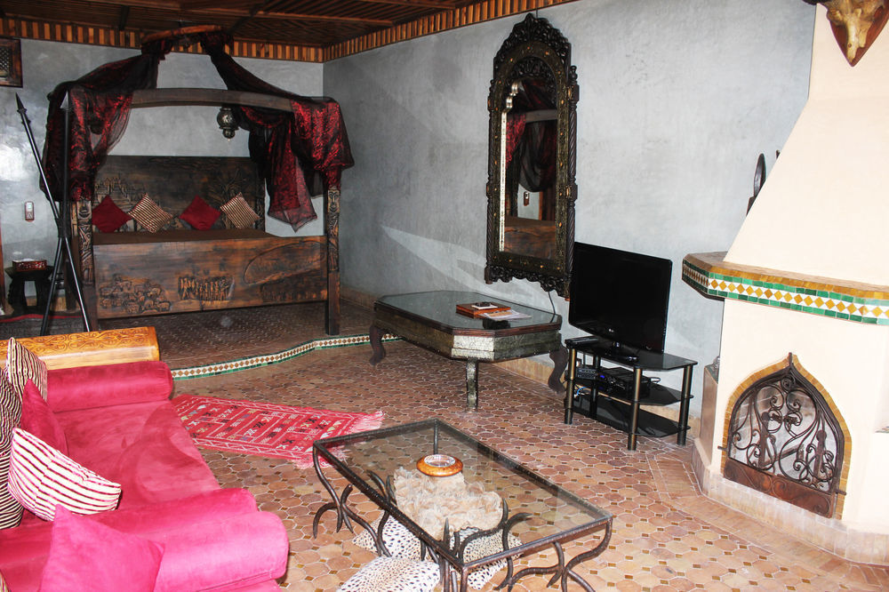 Kasbah Le Mirage & Ait Melloul (Marrakesh-Safi)